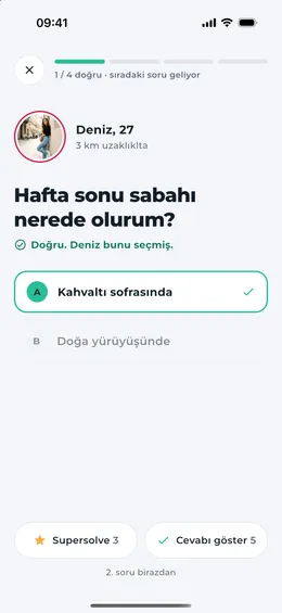 Çözme ekranı: “Hafta sonu sabahı nerede olurum?” sorusunda doğru cevap “Kahvaltı sofrasında” işaretli.
